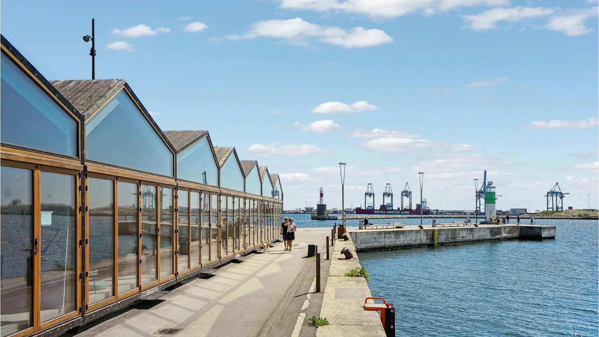 Gorgeous Apartment In Aarhus C With Harbor View